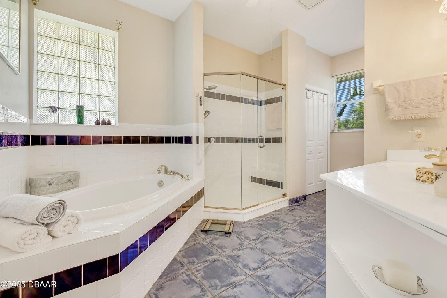203 PRESTWICK DR, NEW SMYRNA BEACH, FL, 32168