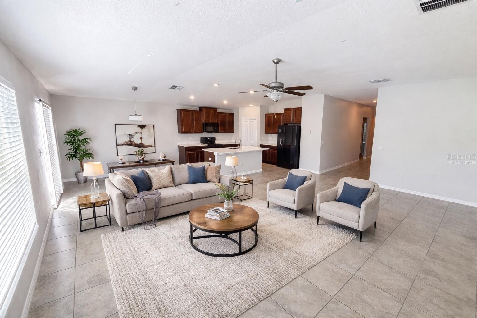 10241 STRAWBERRY TETRA DR, RIVERVIEW, FL, 33578