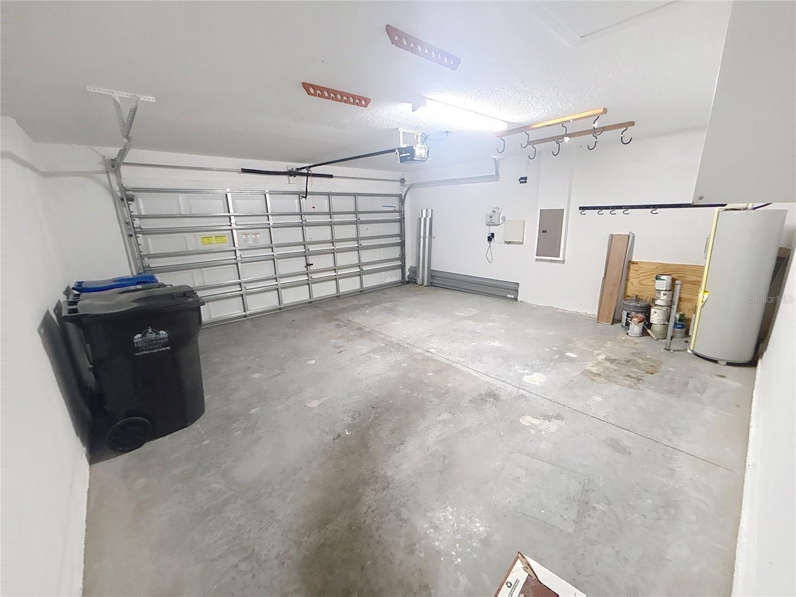 10241 STRAWBERRY TETRA DR, RIVERVIEW, FL, 33578