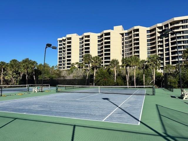 1095 GULF OF MEXICO DR #104, LONGBOAT KEY, FL, 34228