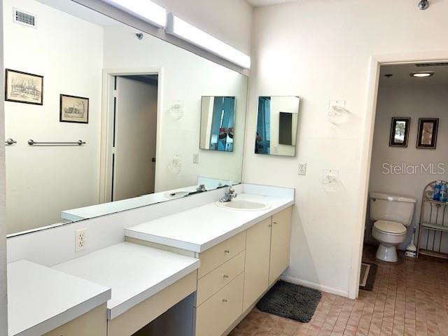 1095 GULF OF MEXICO DR #104, LONGBOAT KEY, FL, 34228