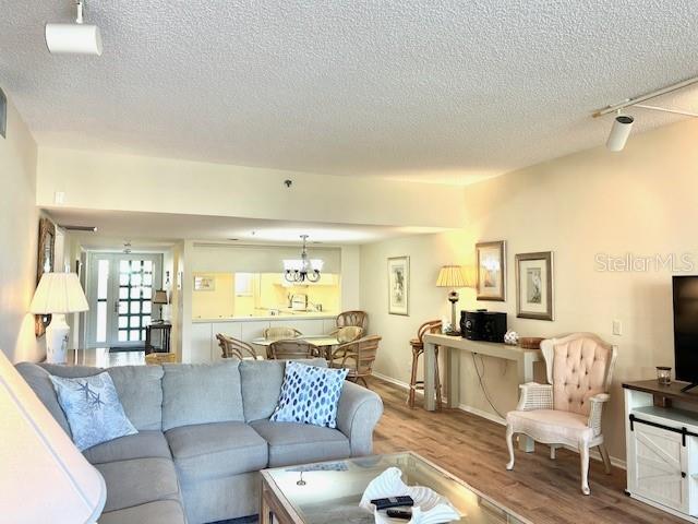 1095 GULF OF MEXICO DR #104, LONGBOAT KEY, FL, 34228