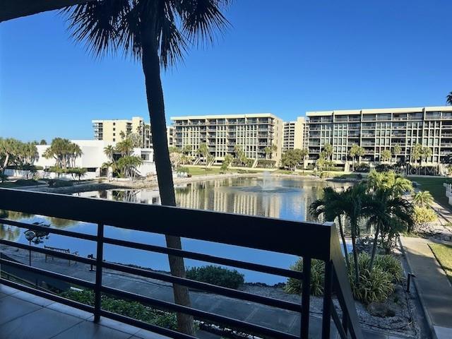 1095 GULF OF MEXICO DR #104, LONGBOAT KEY, FL, 34228