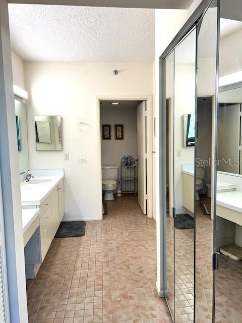 1095 GULF OF MEXICO DR #104, LONGBOAT KEY, FL, 34228