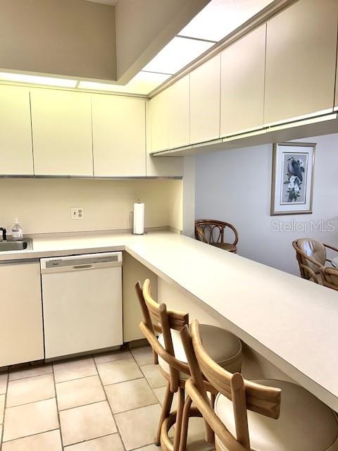 1095 GULF OF MEXICO DR #104, LONGBOAT KEY, FL, 34228
