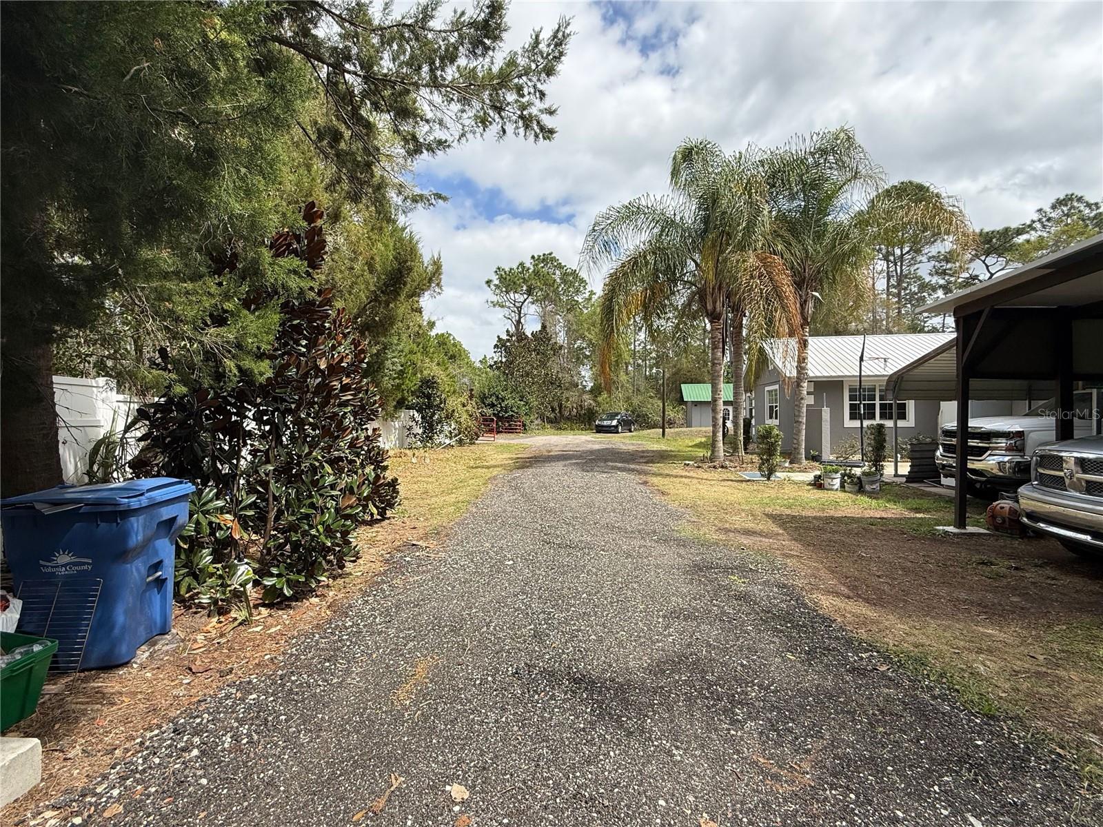 1363 EMPORIA RD, PIERSON, FL, 32180