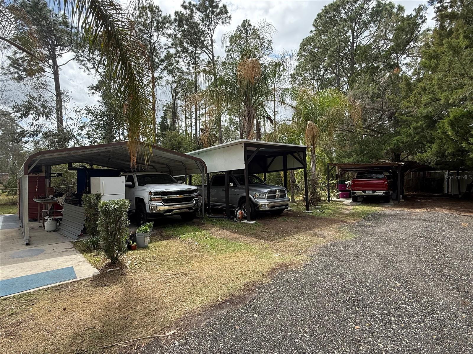 1363 EMPORIA RD, PIERSON, FL, 32180