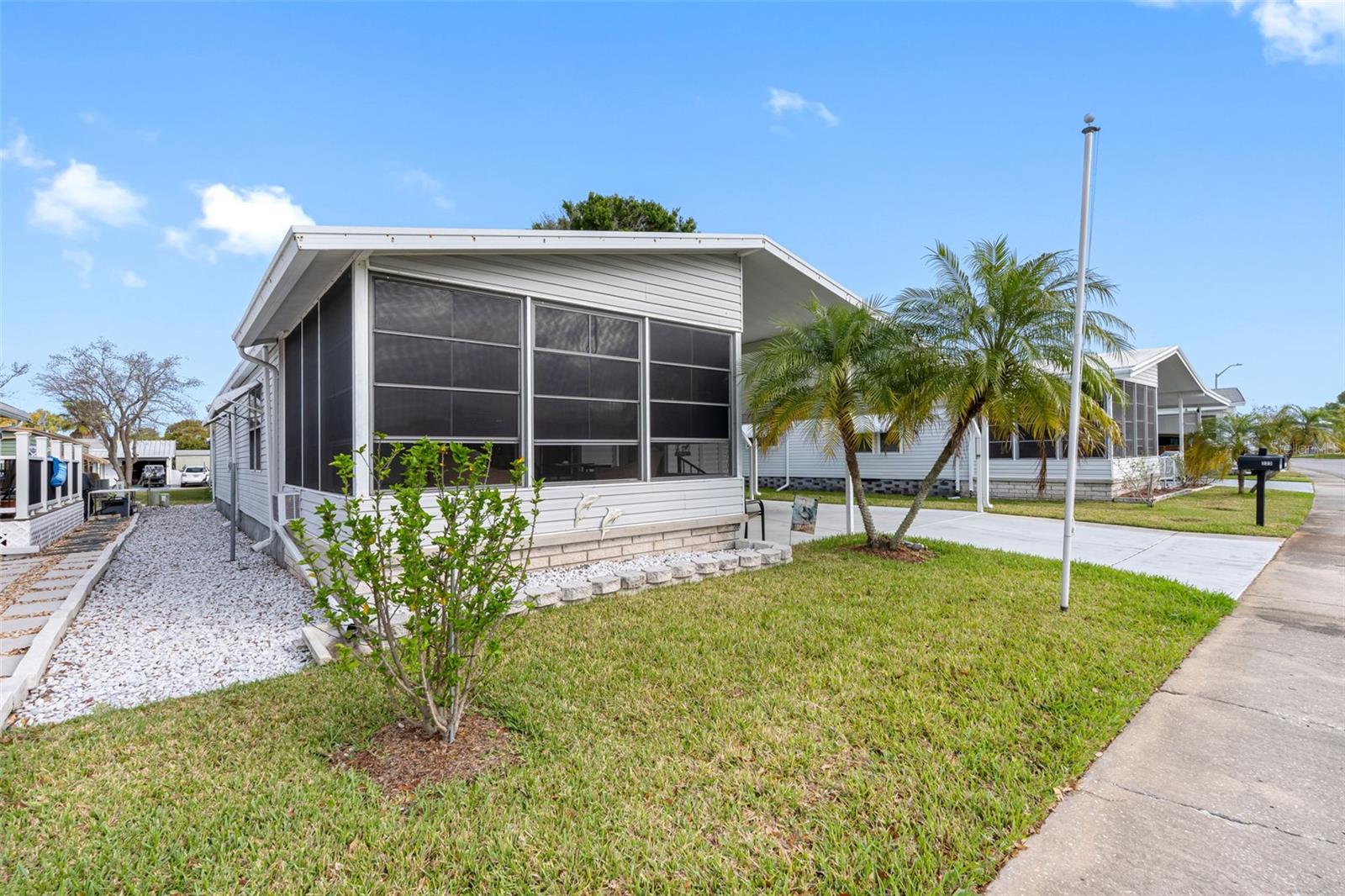 223 DOLPHIN DR N, OLDSMAR, FL, 34677