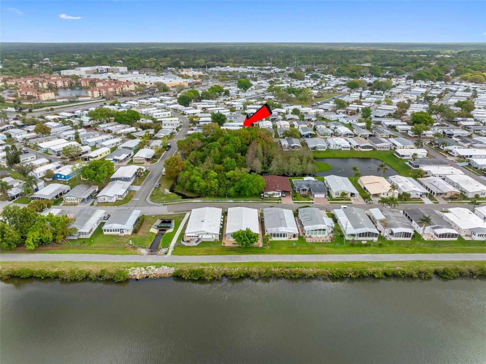 223 DOLPHIN DR N, OLDSMAR, FL, 34677