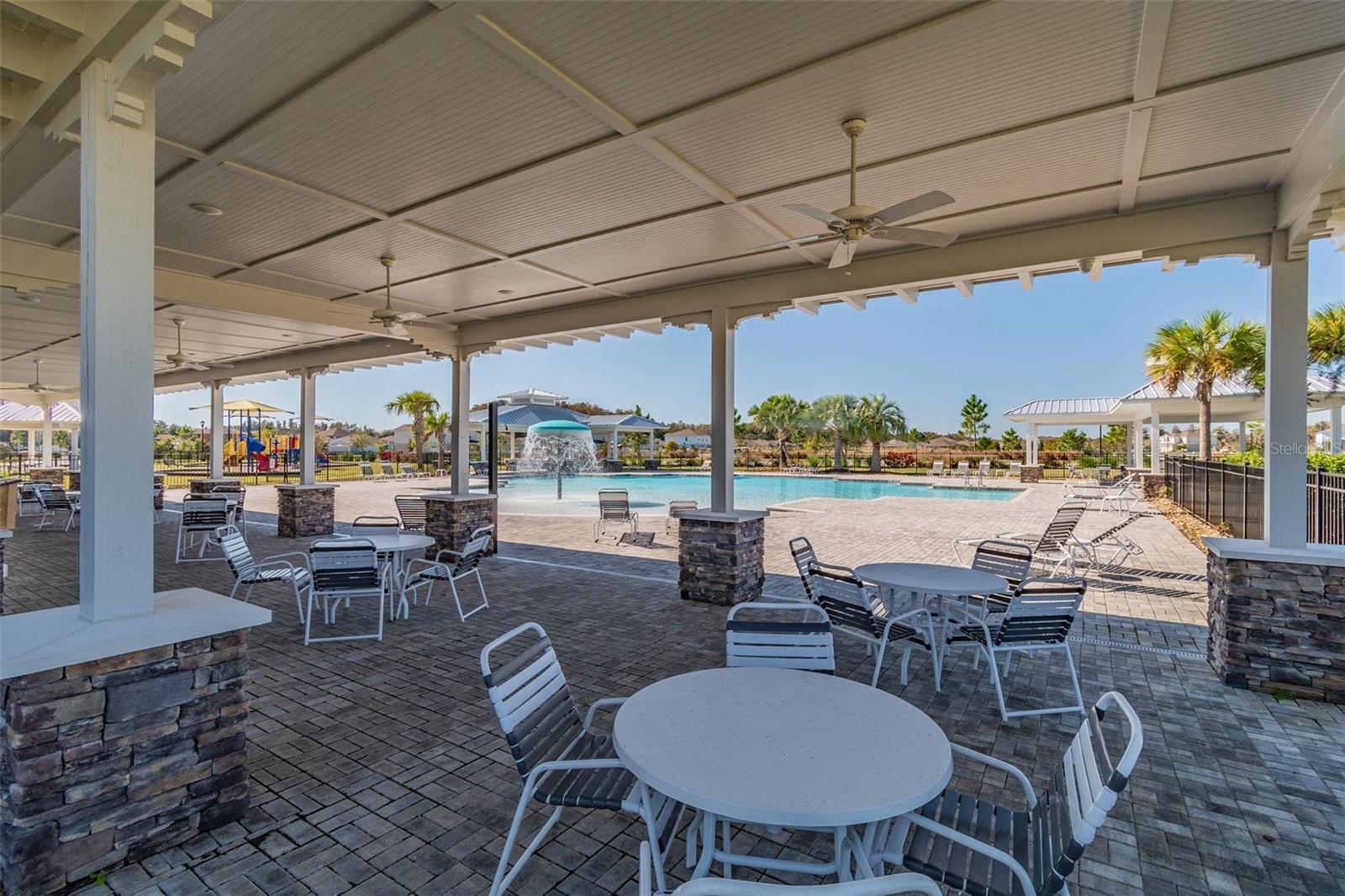 18053 TURNING LEAF CIR, LAND O LAKES, FL, 34638
