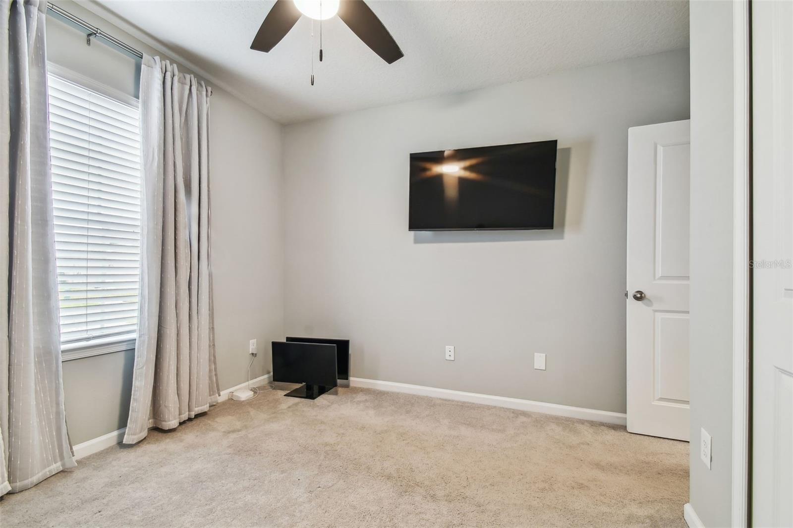 18053 TURNING LEAF CIR, LAND O LAKES, FL, 34638