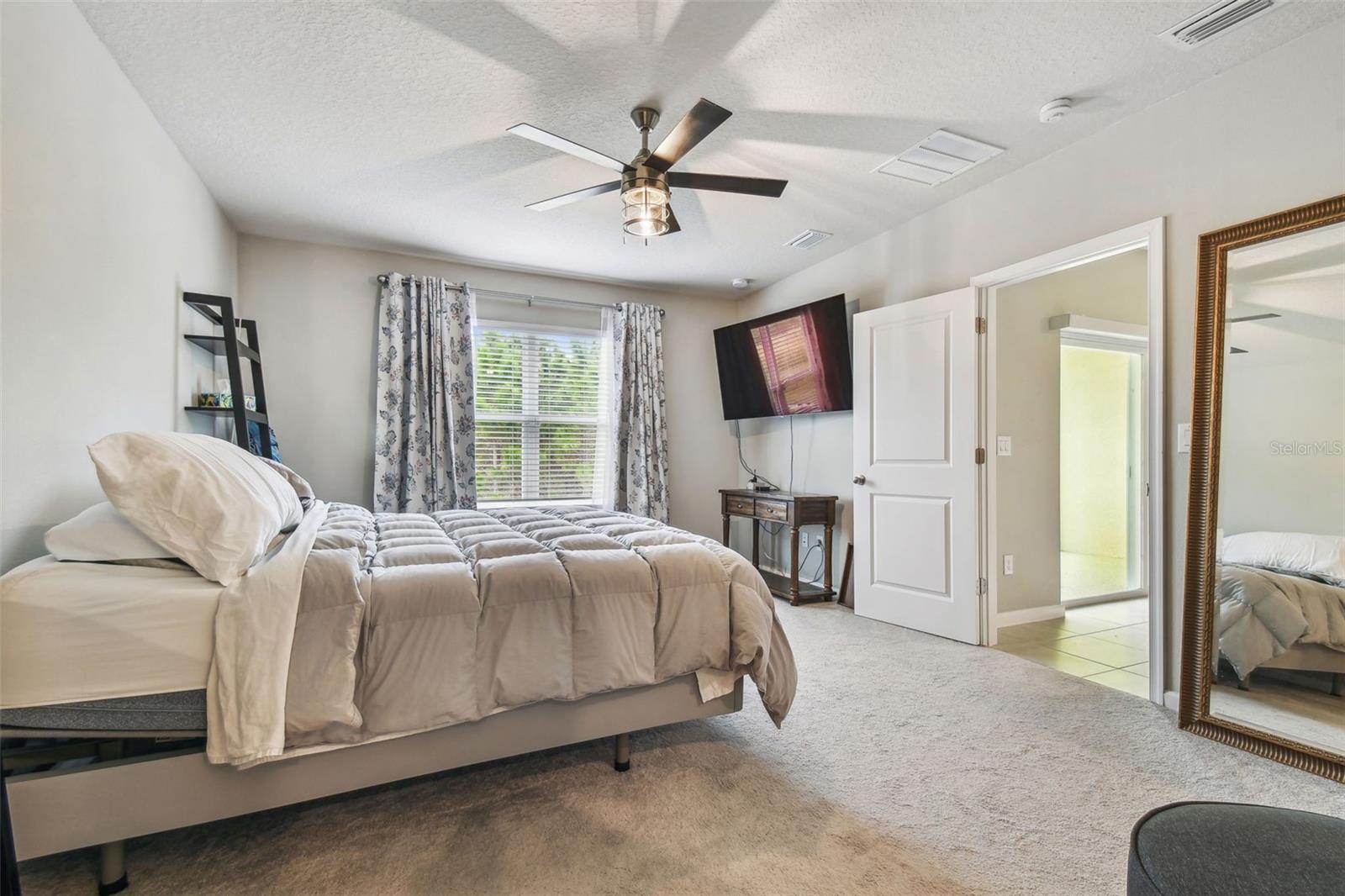 18053 TURNING LEAF CIR, LAND O LAKES, FL, 34638