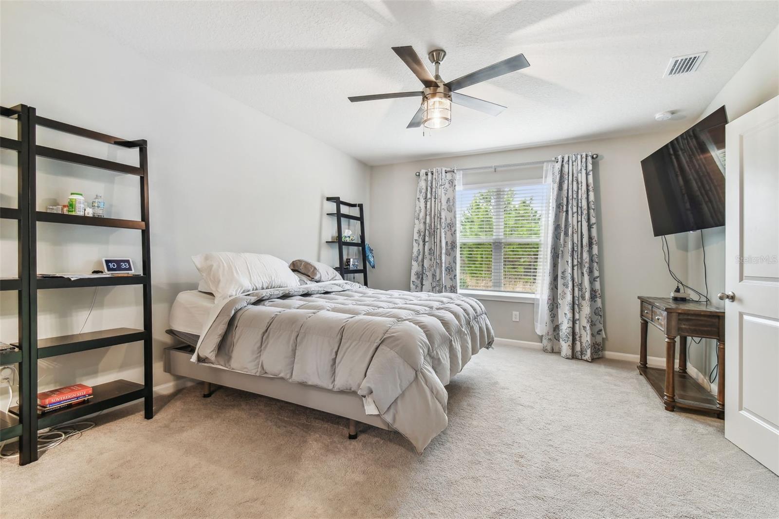18053 TURNING LEAF CIR, LAND O LAKES, FL, 34638