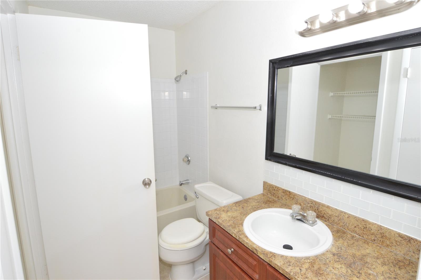 8641 FANCY FINCH DR #201, TAMPA, FL, 33614