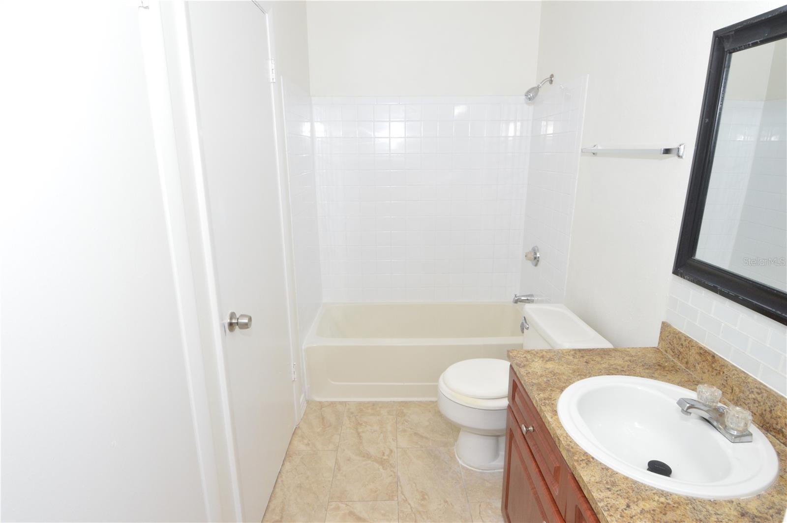8641 FANCY FINCH DR #201, TAMPA, FL, 33614