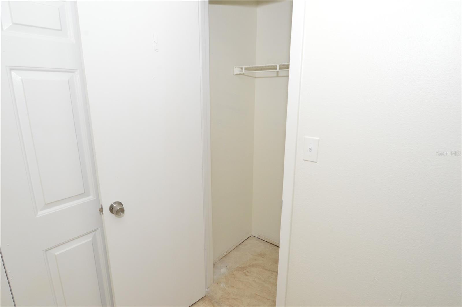 8641 FANCY FINCH DR #201, TAMPA, FL, 33614