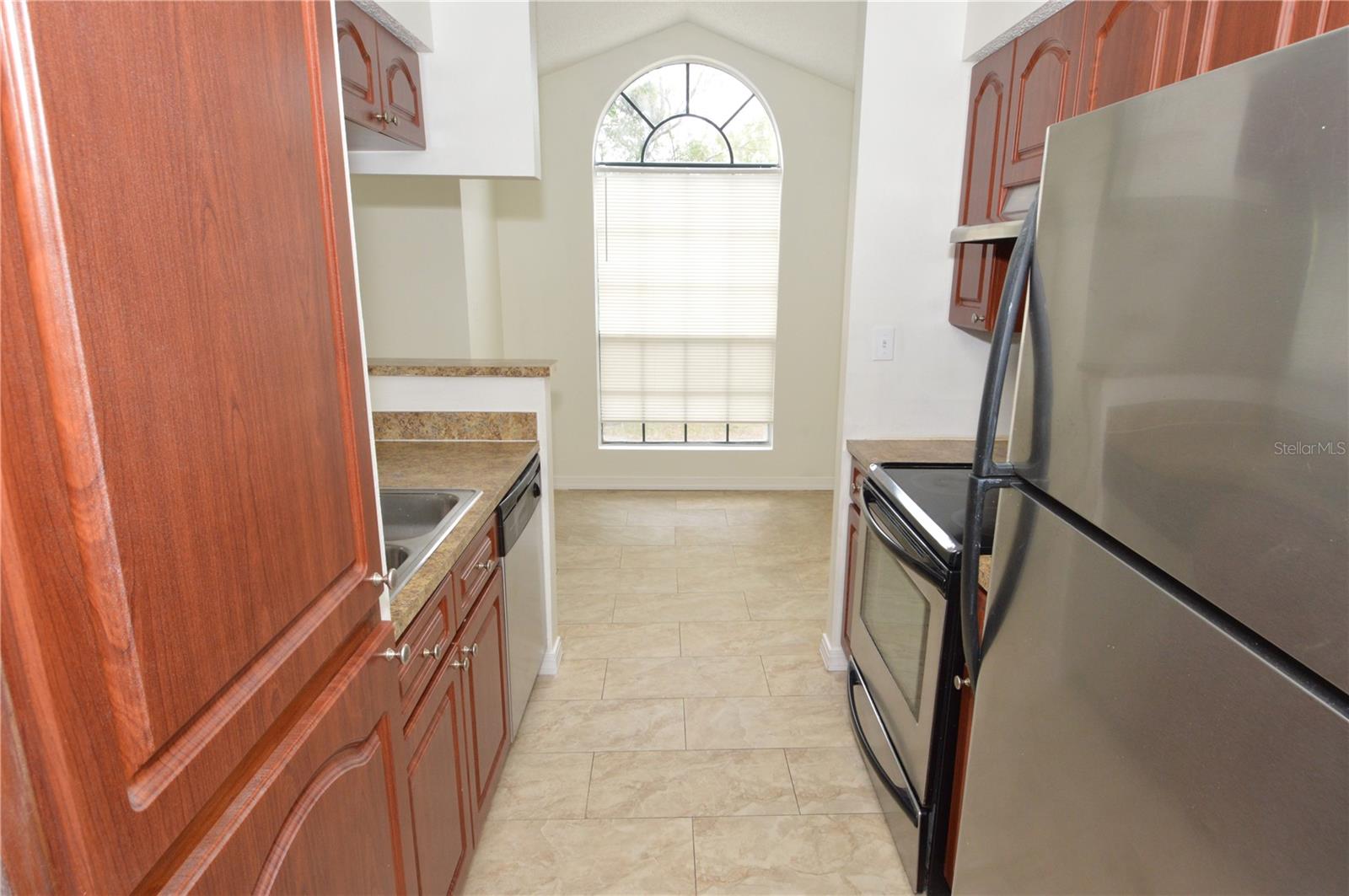 8641 FANCY FINCH DR #201, TAMPA, FL, 33614
