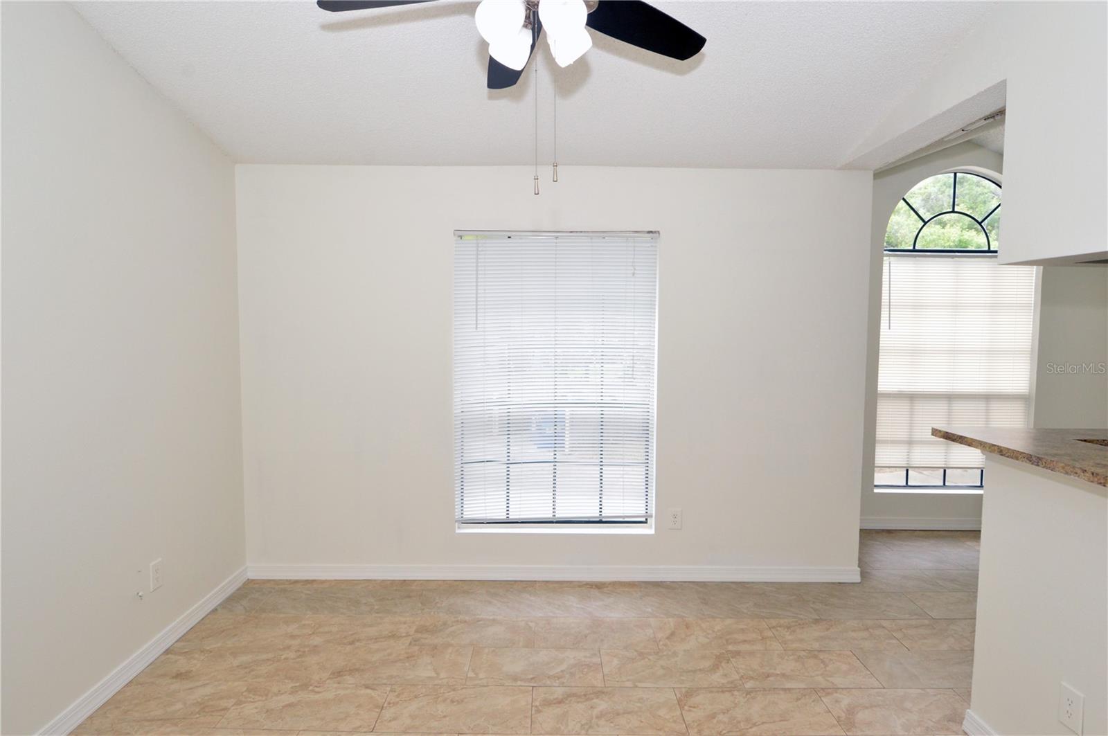 8641 FANCY FINCH DR #201, TAMPA, FL, 33614