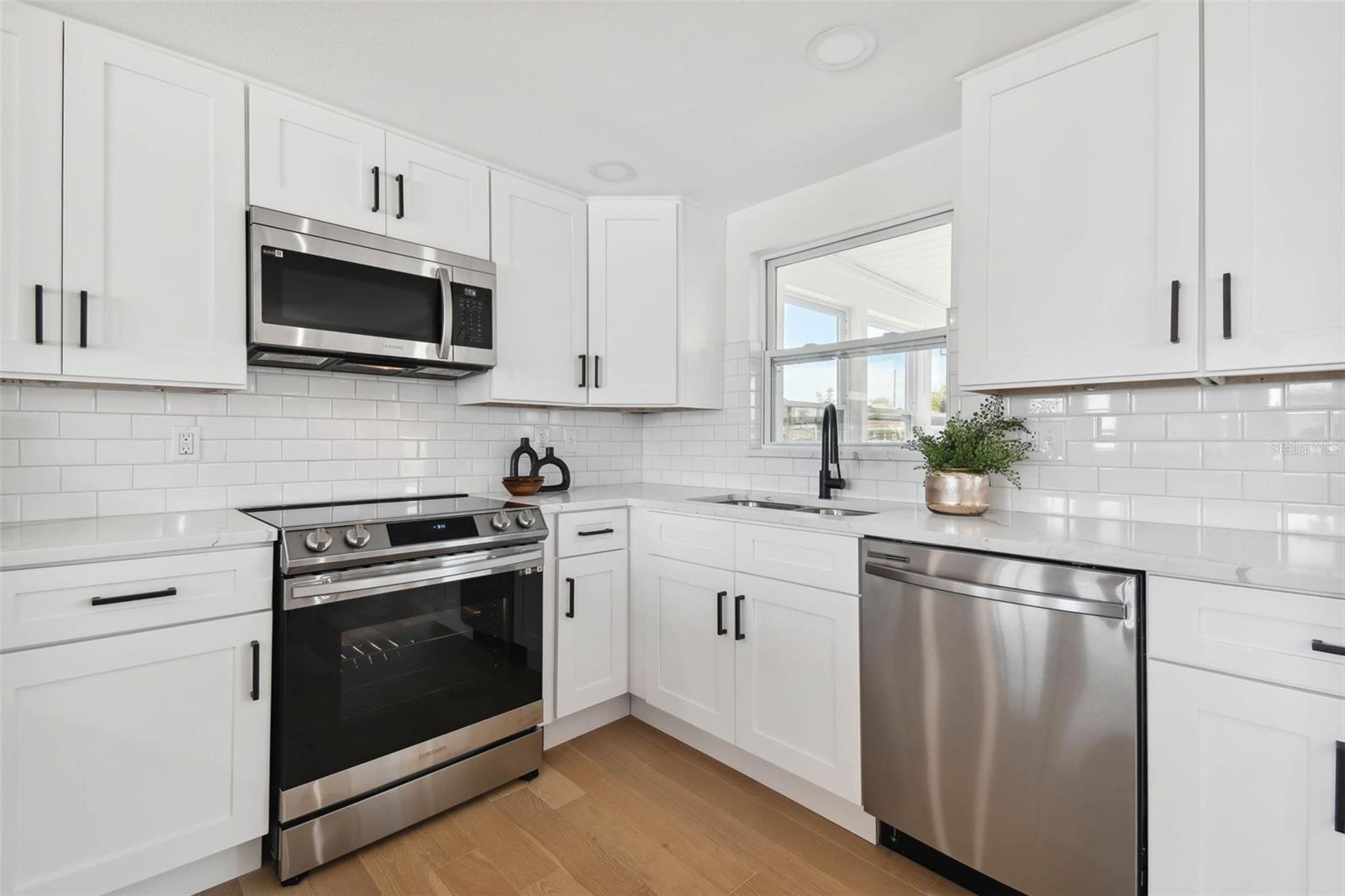 13617 FRANCES AVE, HUDSON, FL, 34667
