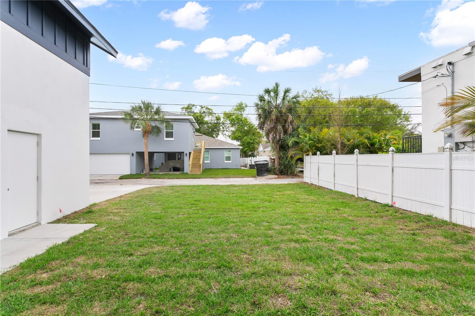 514 38TH AVE NE, ST PETERSBURG, FL, 33704