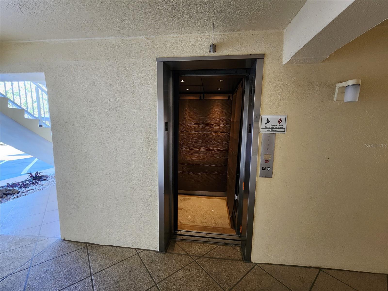 3810 GULF OF MEXICO DR #F206, LONGBOAT KEY, FL, 34228