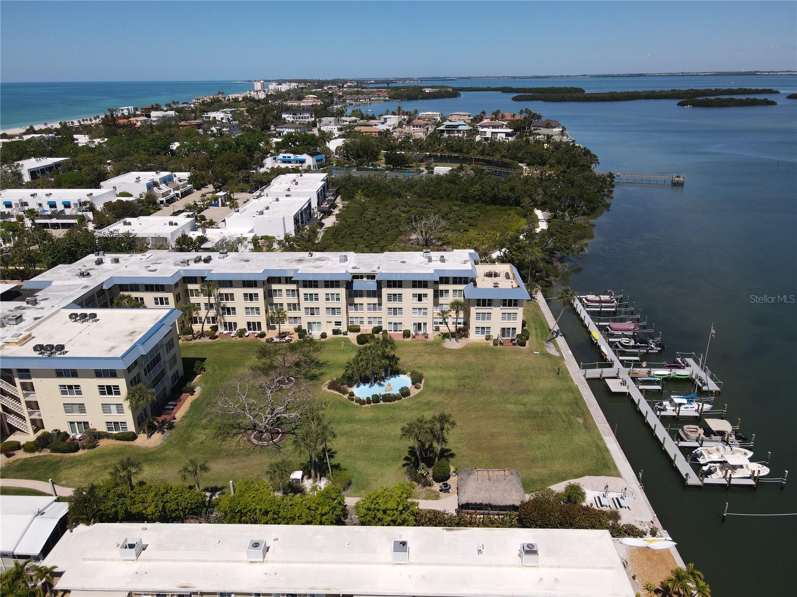 3810 GULF OF MEXICO DR #F206, LONGBOAT KEY, FL, 34228