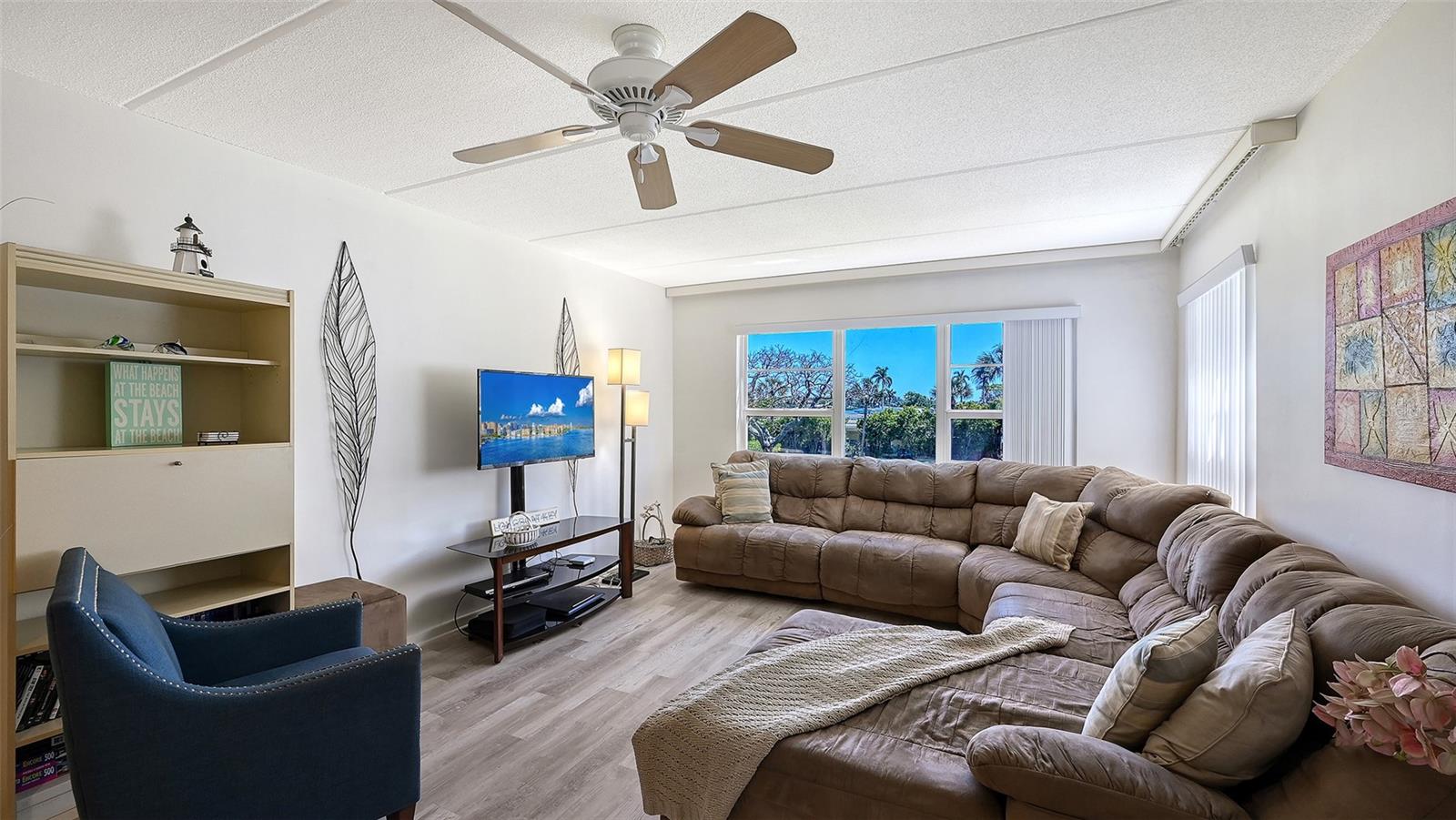 3810 GULF OF MEXICO DR #F206, LONGBOAT KEY, FL, 34228