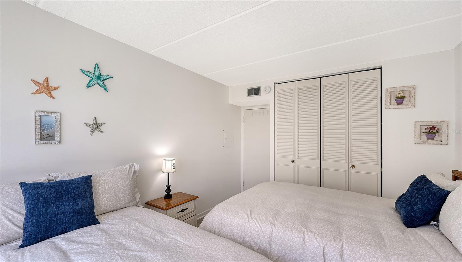 3810 GULF OF MEXICO DR #F206, LONGBOAT KEY, FL, 34228