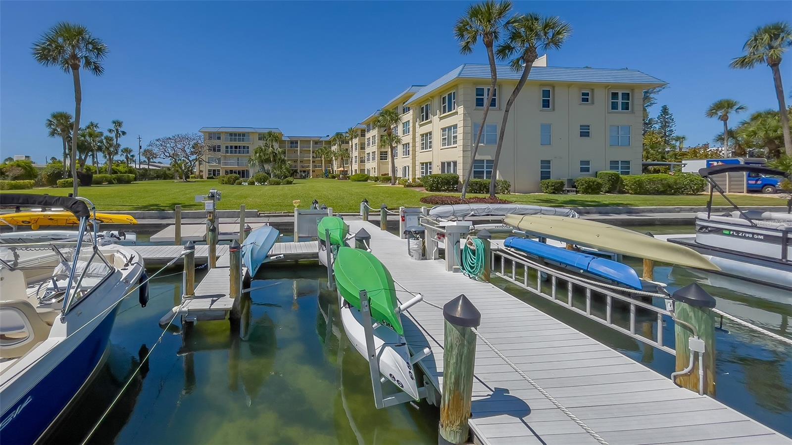 3810 GULF OF MEXICO DR #F206, LONGBOAT KEY, FL, 34228