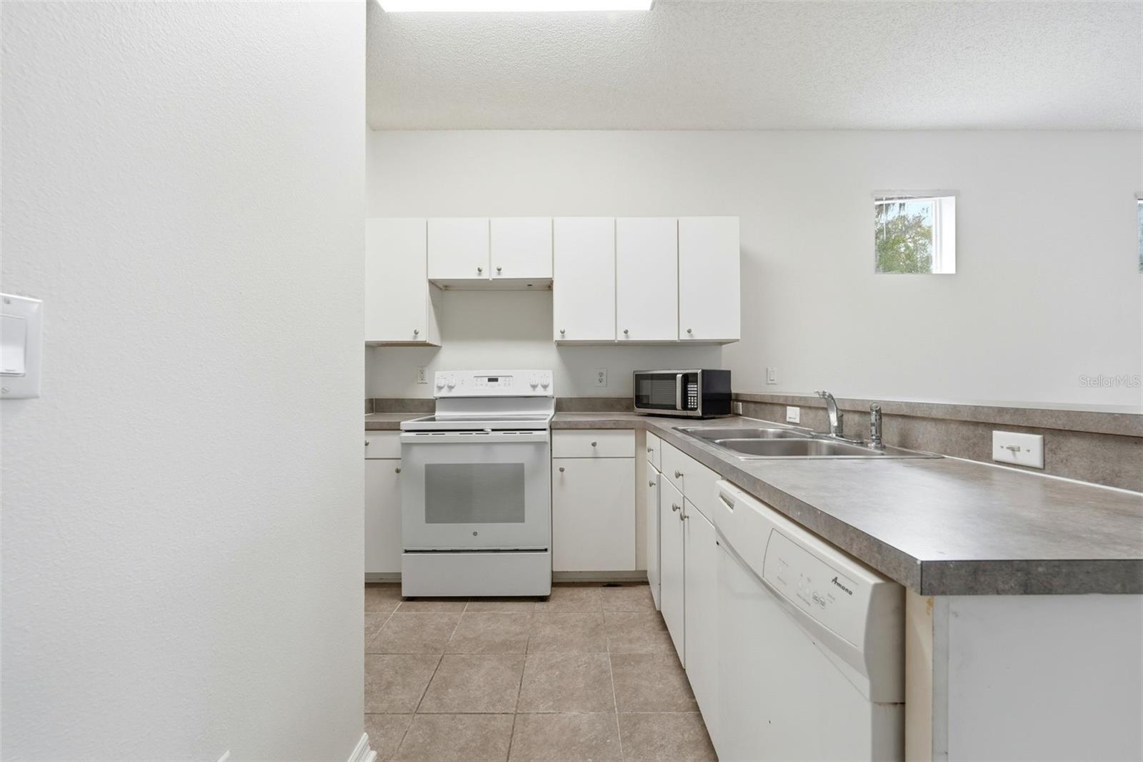 2227 BRANCASTER CIR, OCOEE, FL, 34761
