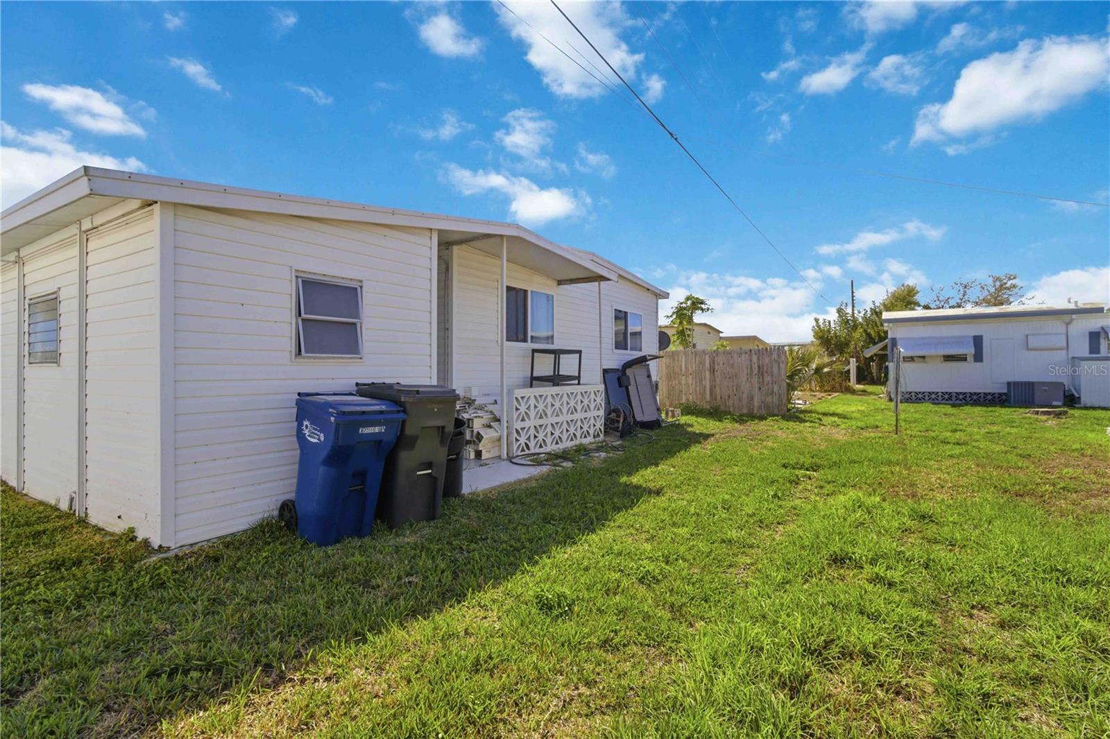 203 48TH AVENUE DR W, BRADENTON, FL, 34207