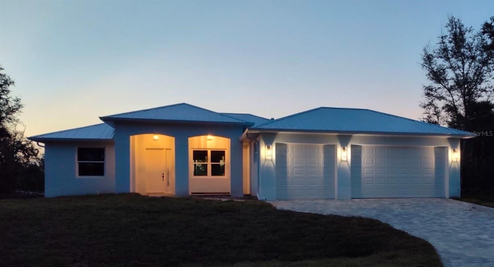 7194 PINEDALE DR, PORT CHARLOTTE, FL, 33981