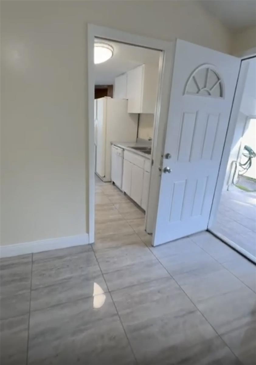 8711 SAGE CT, TAMPA, FL, 33634