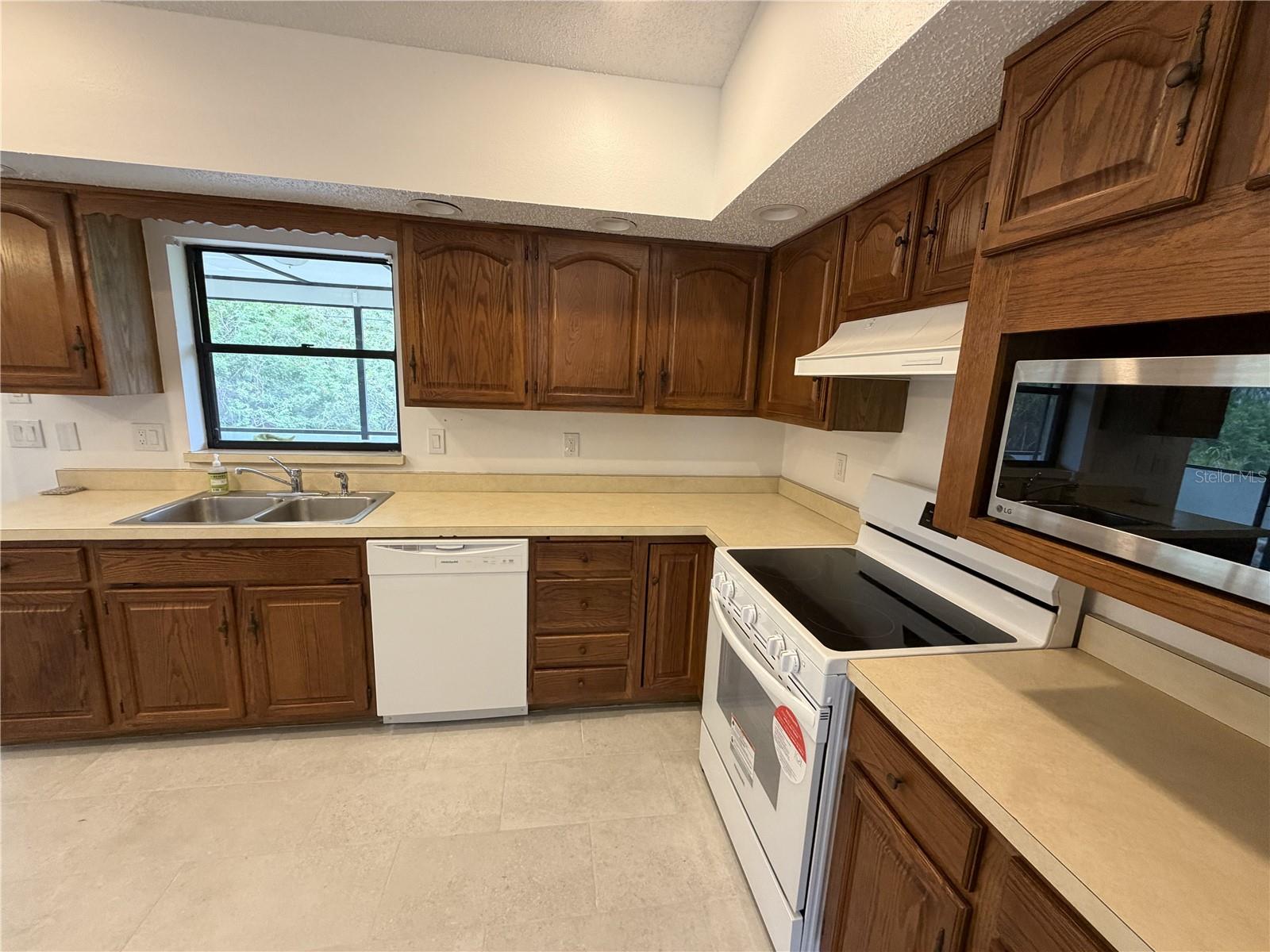 531 W BAFFIN DR, VENICE, FL, 34293