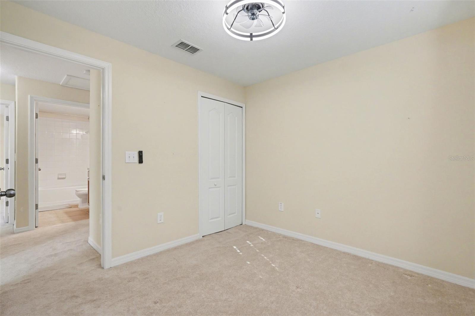 6246 TIMBERLY LN, ZEPHYRHILLS, FL, 33542