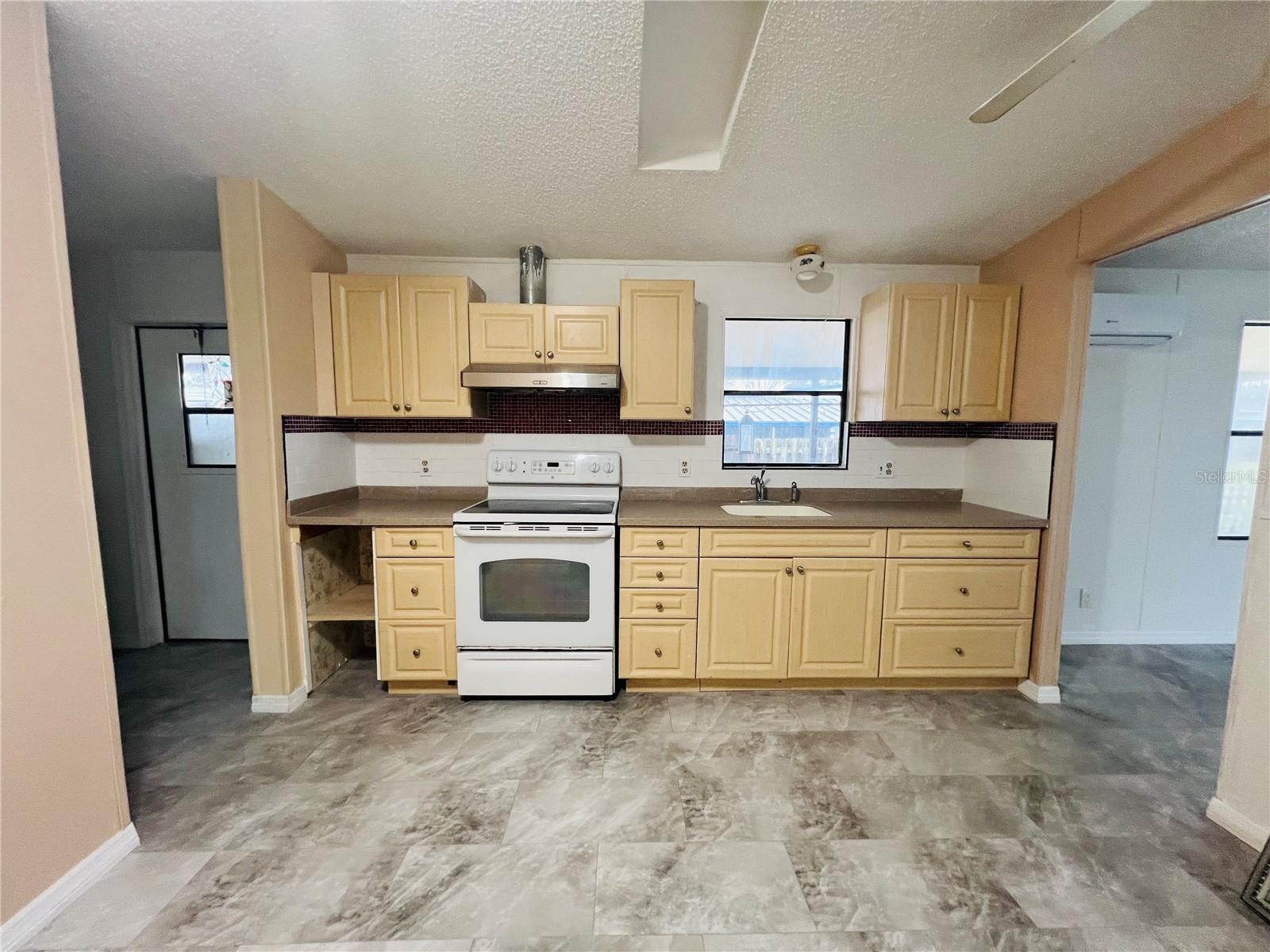 1850 MARY LN, HOLIDAY, FL, 34690