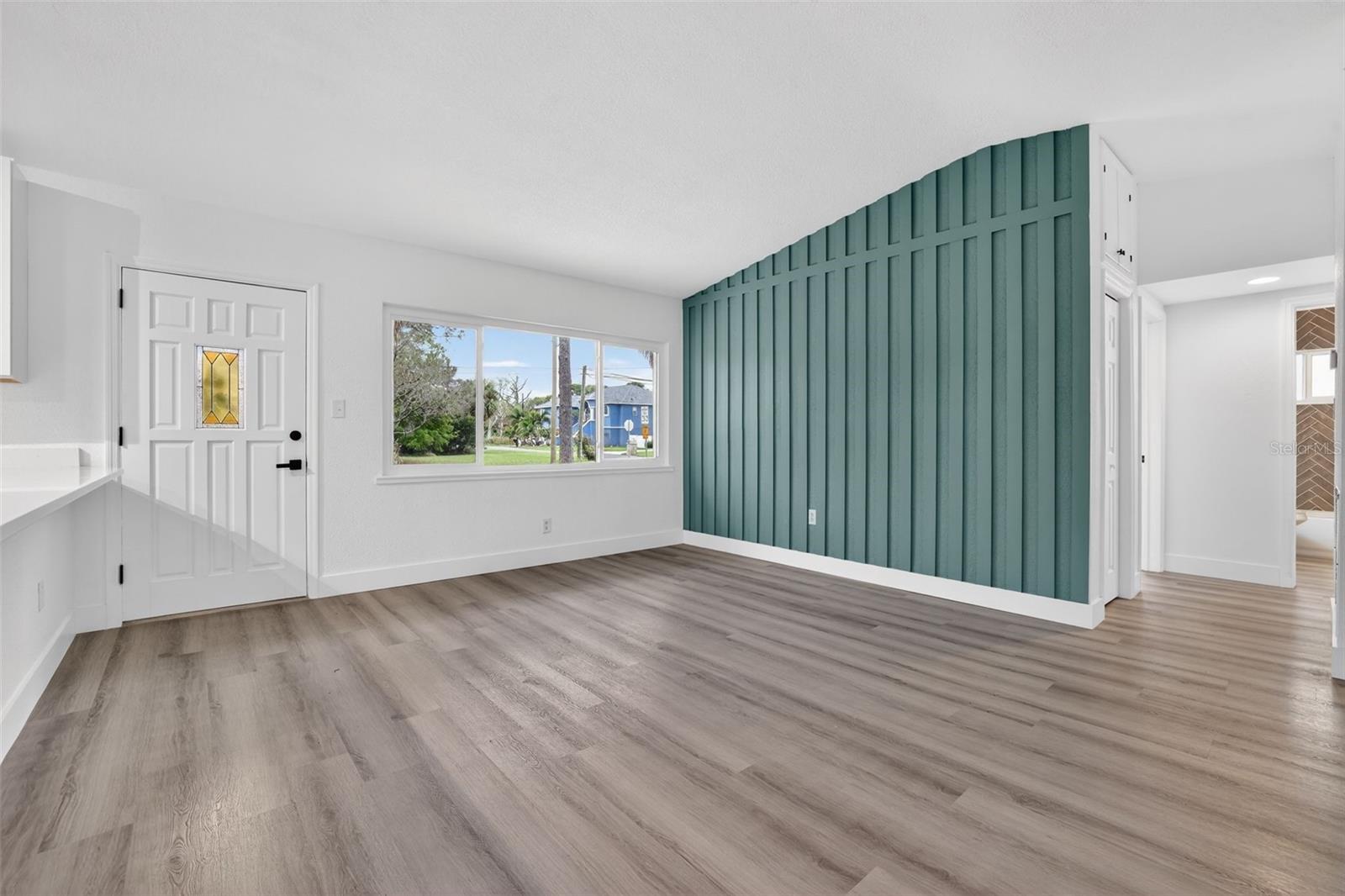 695 SUNSET DR, TARPON SPRINGS, FL, 34689