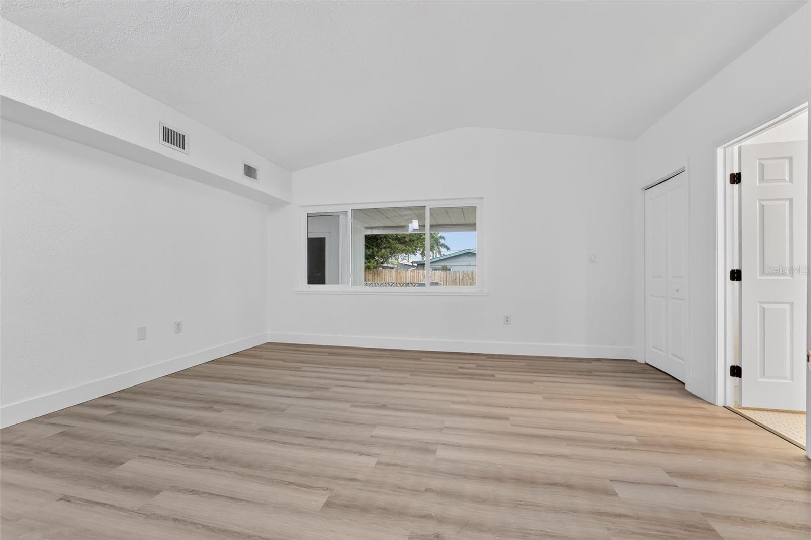 695 SUNSET DR, TARPON SPRINGS, FL, 34689