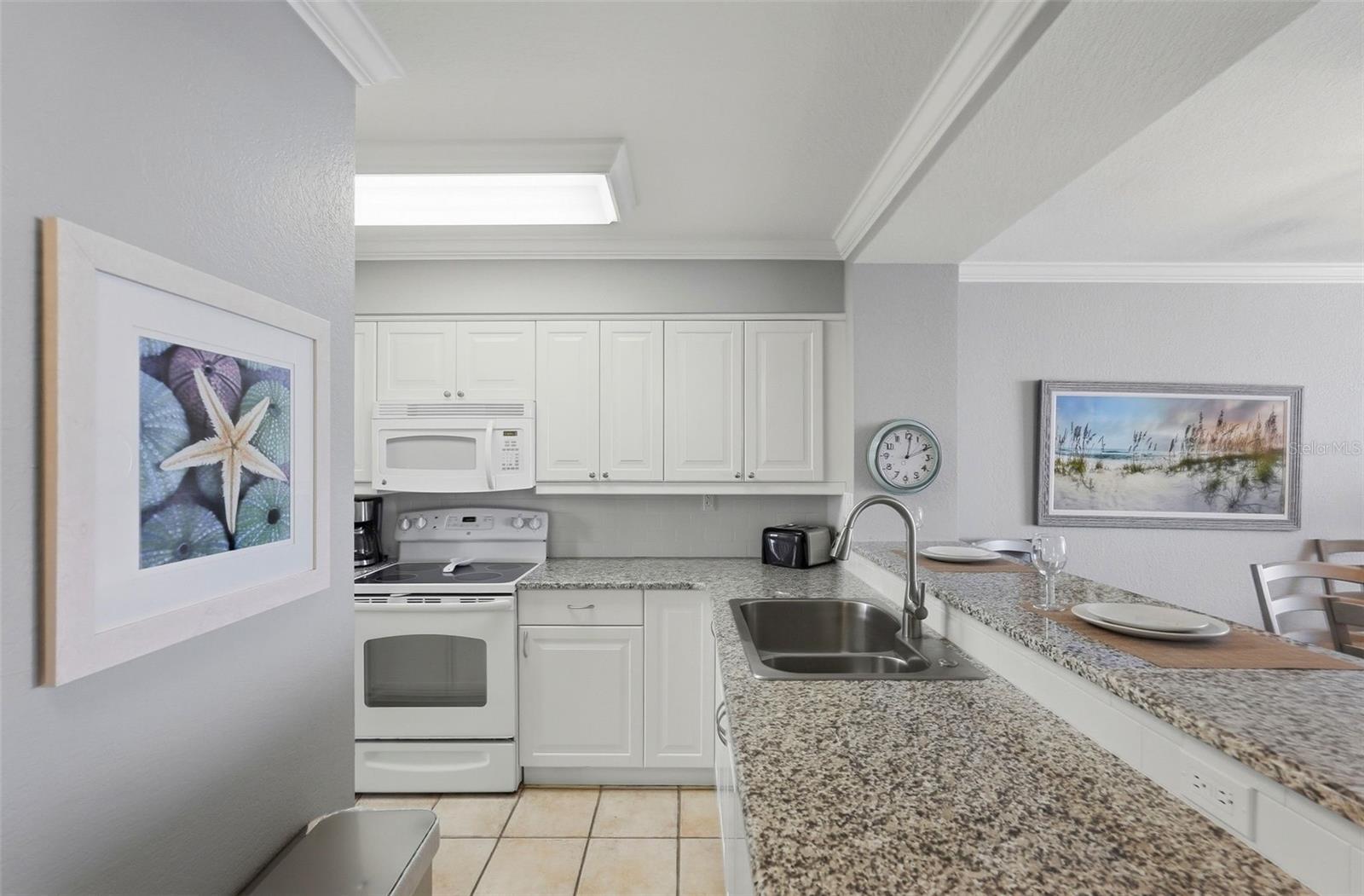 5801 BAHIA DEL MAR CIR #410, ST PETERSBURG, FL, 33715