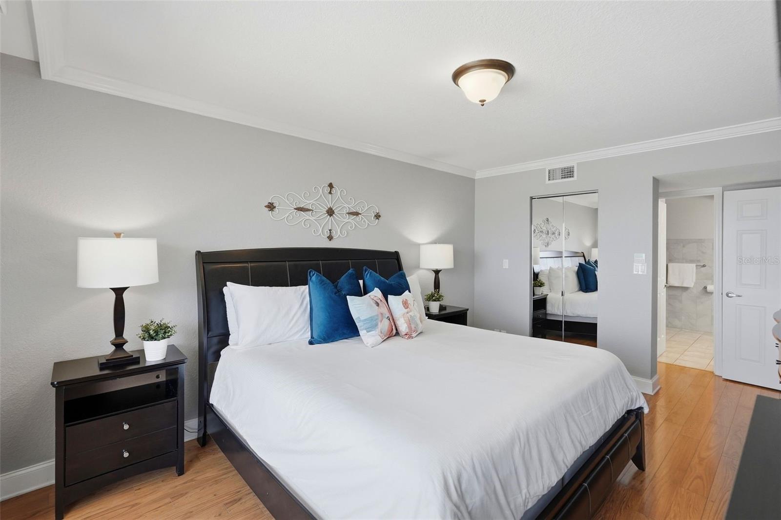 5801 BAHIA DEL MAR CIR #410, ST PETERSBURG, FL, 33715