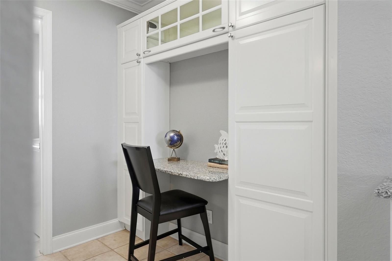 5801 BAHIA DEL MAR CIR #410, ST PETERSBURG, FL, 33715