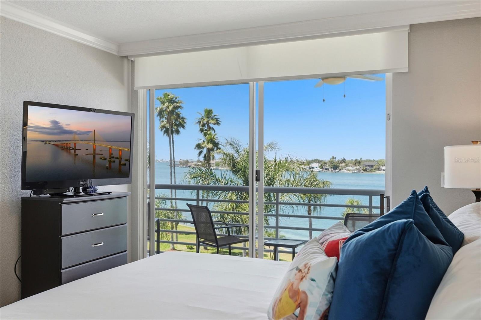 5801 BAHIA DEL MAR CIR #410, ST PETERSBURG, FL, 33715