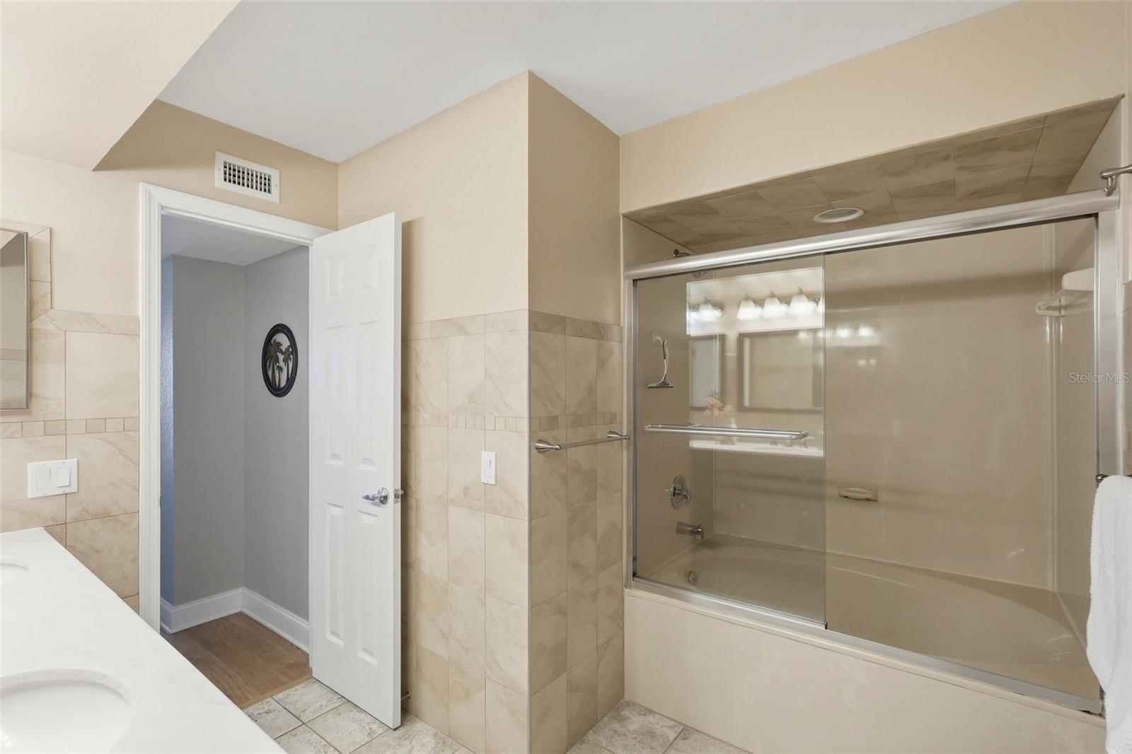 5801 BAHIA DEL MAR CIR #410, ST PETERSBURG, FL, 33715