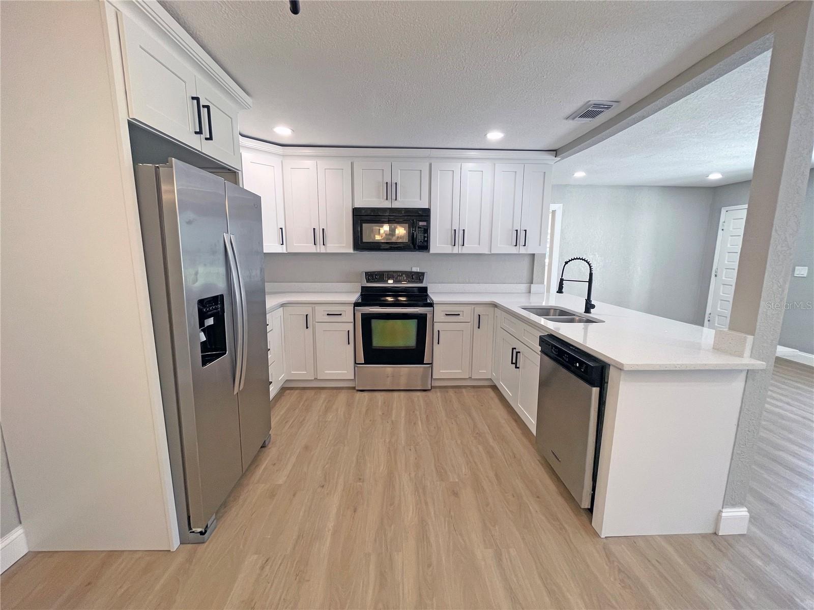 4326 S CLARK AVE, TAMPA, FL, 33611