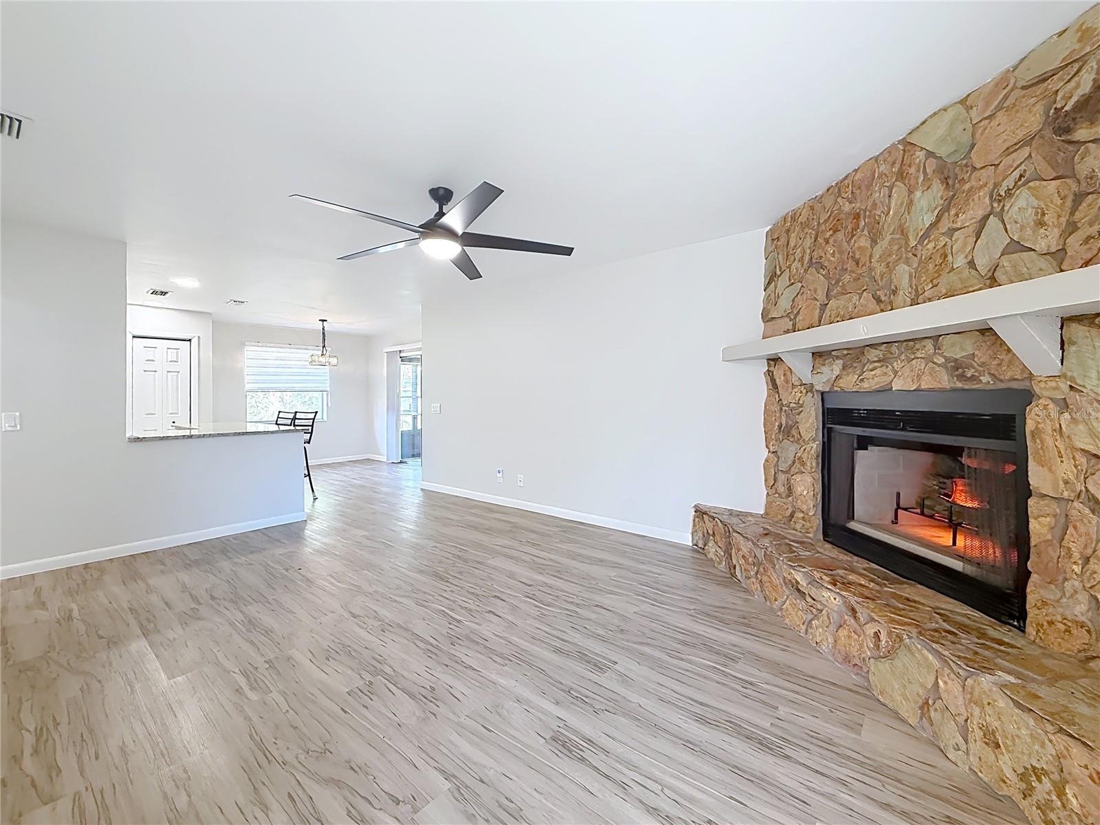 405 E CIRCLEWOOD ST, INVERNESS, FL, 34452