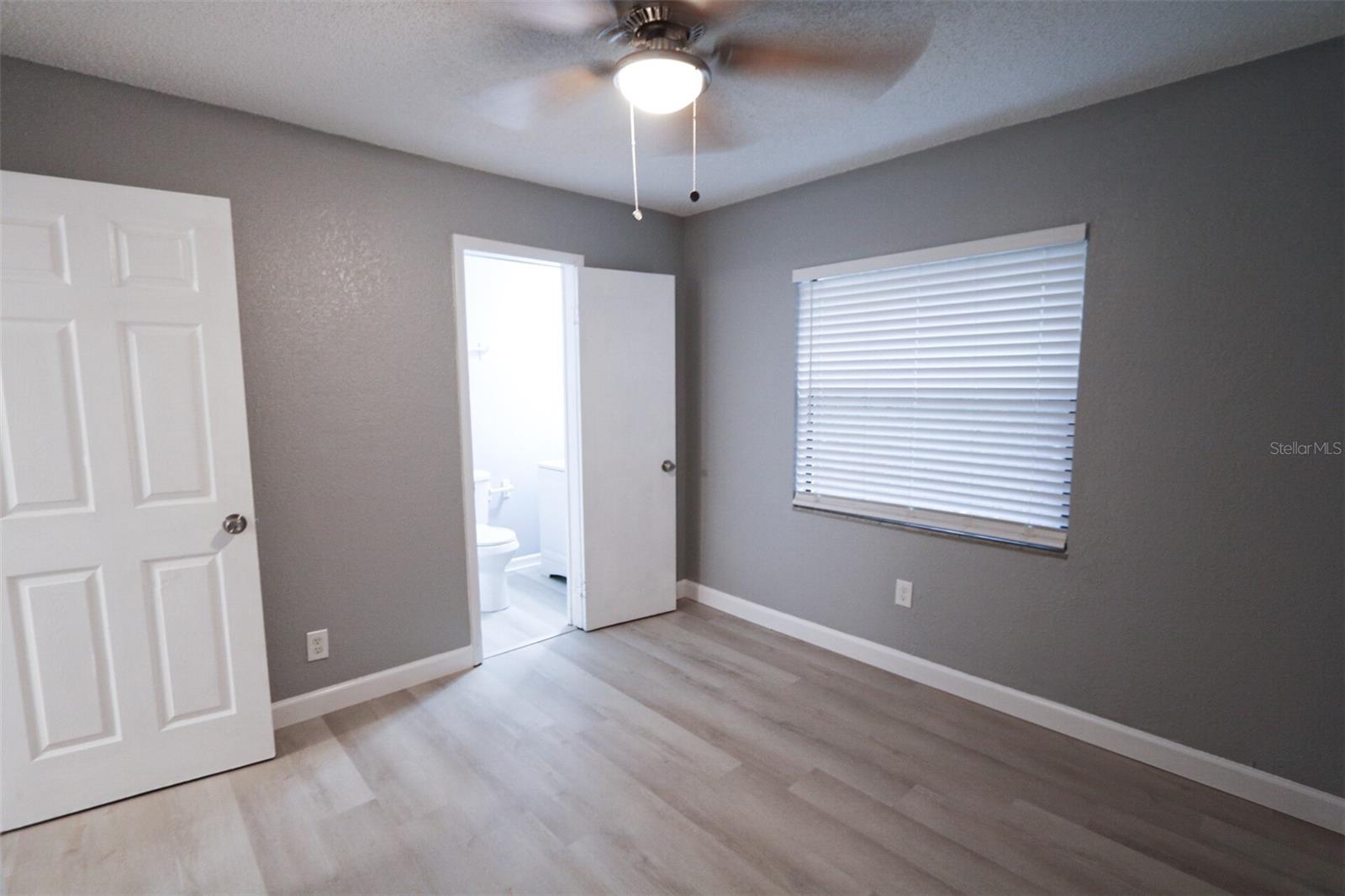1810 E 143RD AVE #2, TAMPA, FL, 33613
