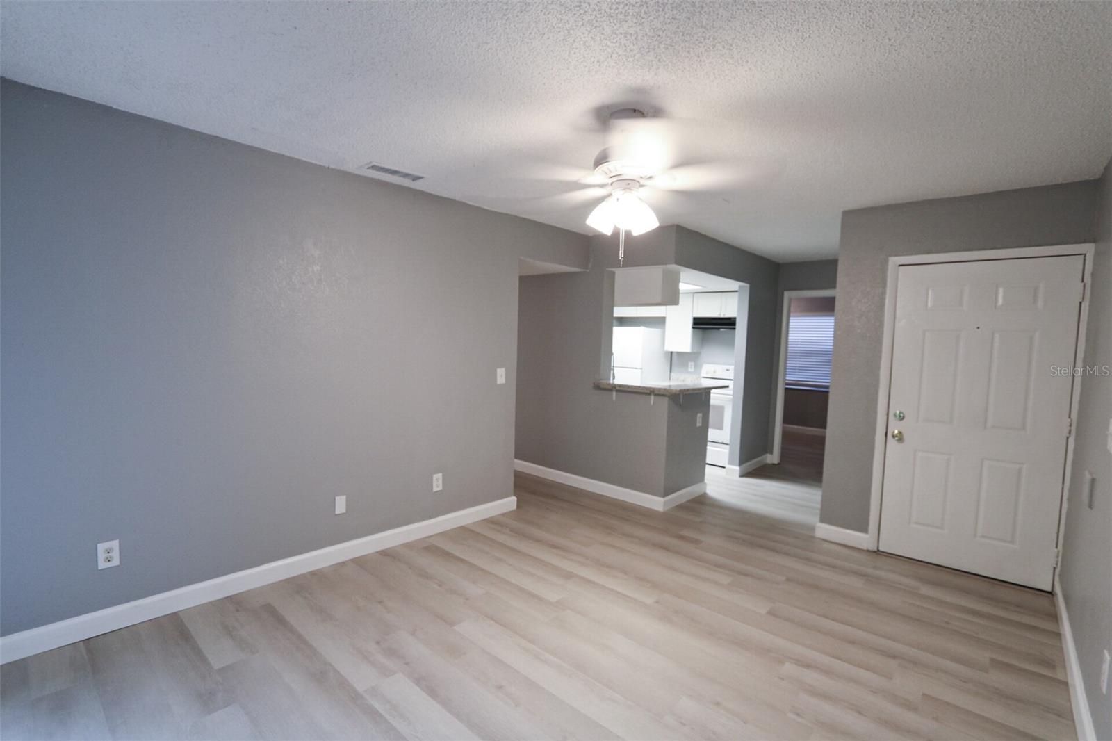 1810 E 143RD AVE #2, TAMPA, FL, 33613