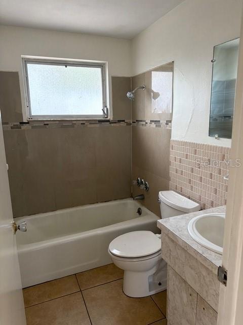 6200 SILVER DR, NEW PORT RICHEY, FL, 34653