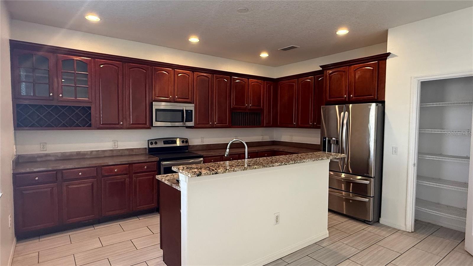 4484 PHILADELPHIA CIR, KISSIMMEE, FL, 34746