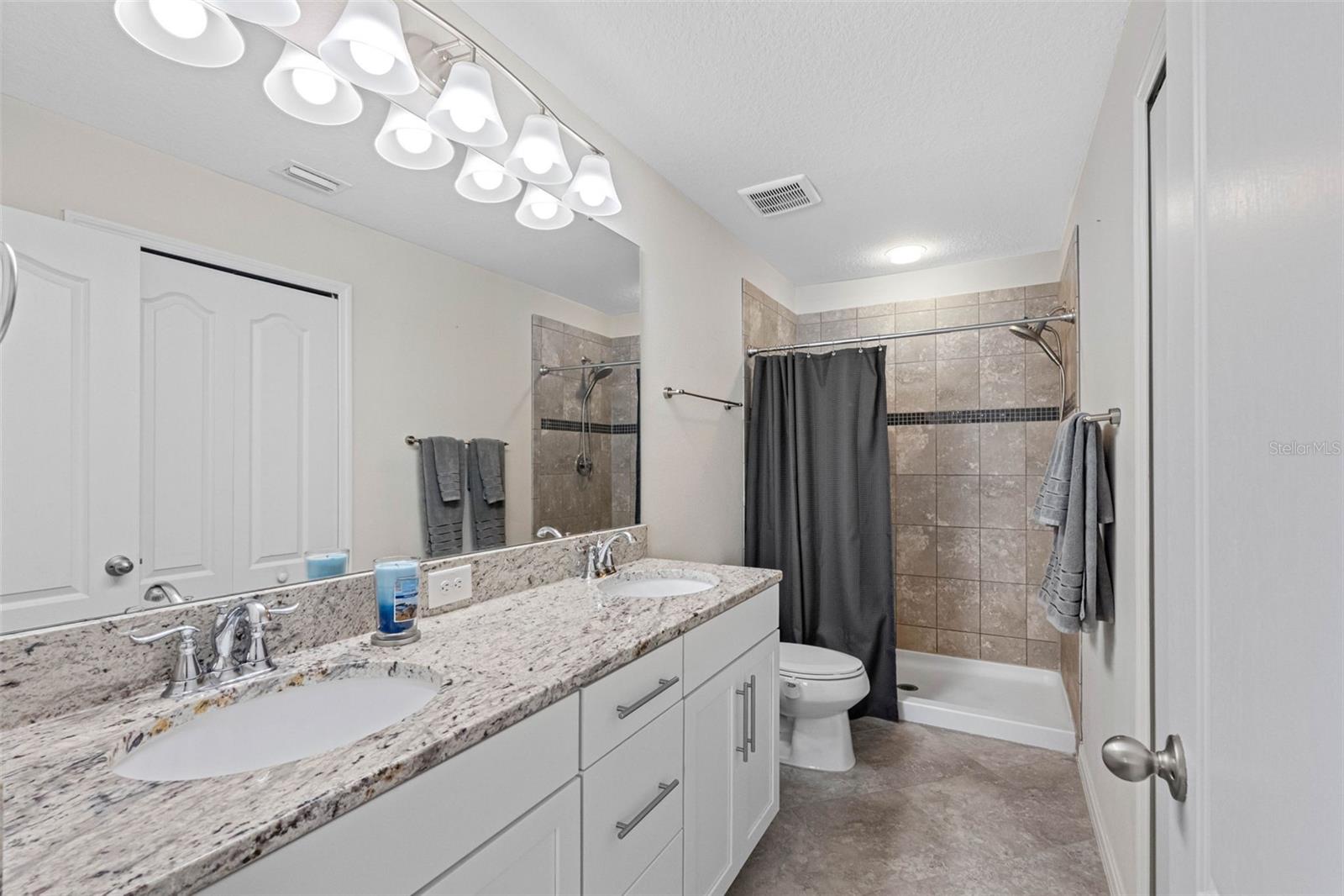 5167 BAY ISLE CIR, CLEARWATER, FL, 33760